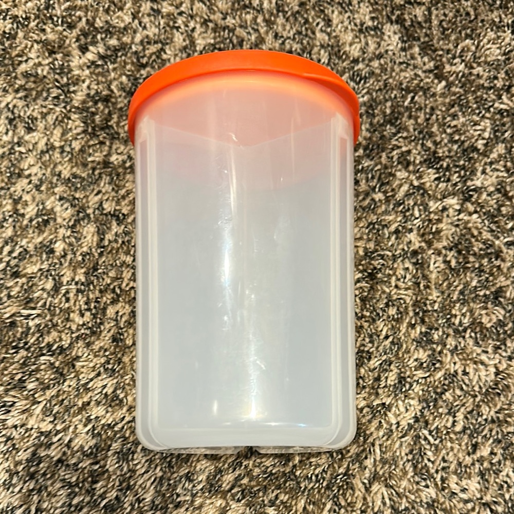 NWOT Tupperware 3 Slot Divided Storage Container